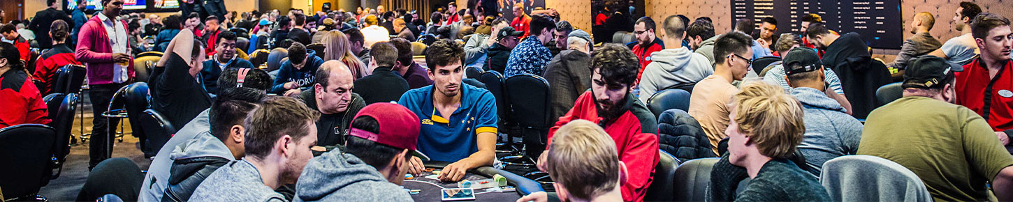 //imagesstg.images4us.com/888poker/br/TS-53304%20-%20Live%20Events%20Lobby_%20main_2-1645797200595-1648563710014_tcm1987-552981%2014-1661765877776_tcm1530-565490.jpg